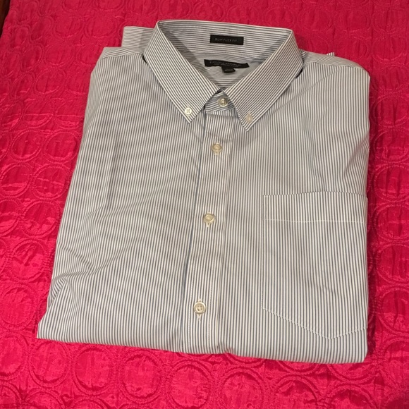 NWOT Banana Republic striped, Slim Fit Shirt - Picture 5 of 5